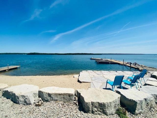 Tamarac Island Motel Stokes Bay Εξωτερικό φωτογραφία