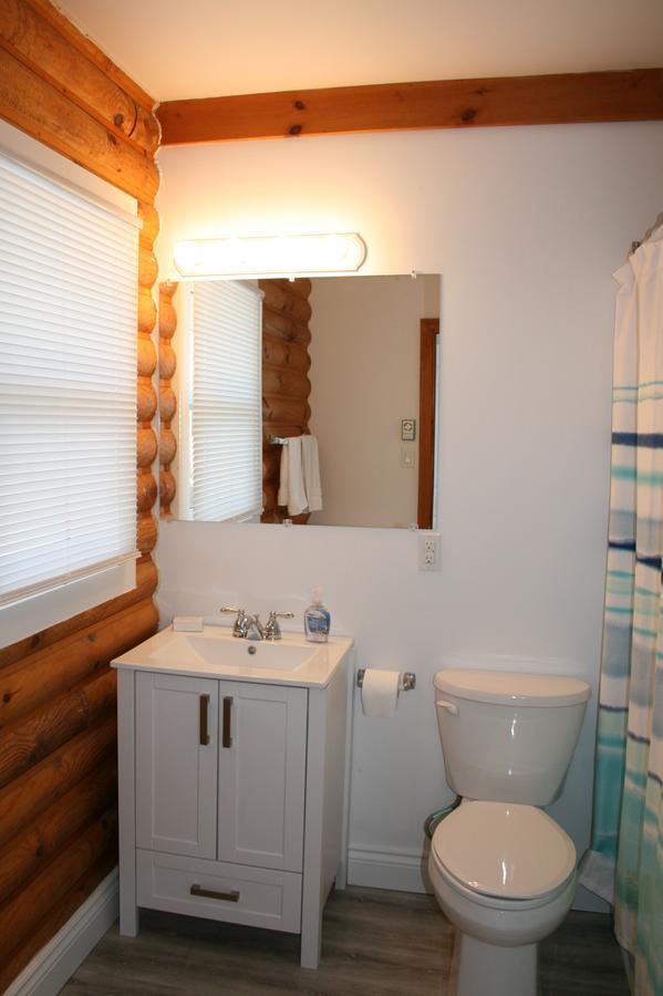 Tamarac Island Motel Stokes Bay Εξωτερικό φωτογραφία